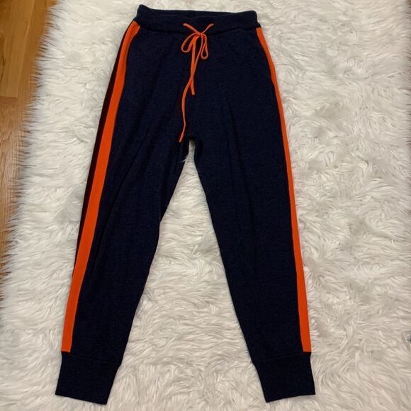 Perfect for the season! Wool Blend sweater knit joggers pants side stripe sz S - Picture 2 of 9